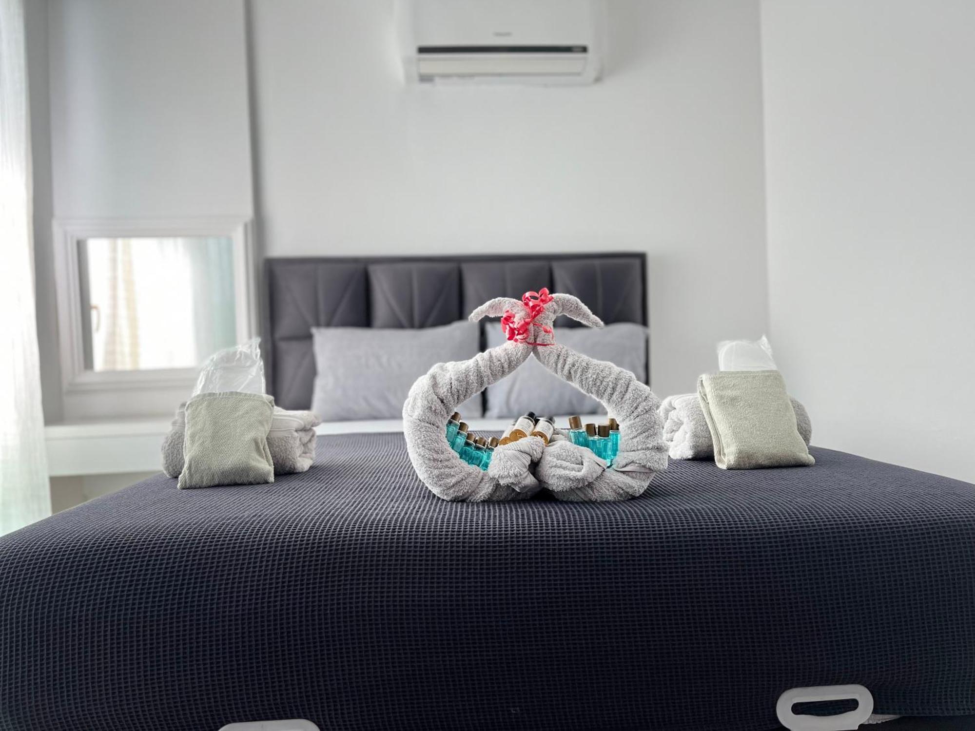 Gardenya Lara Suit Hotel Antalya Eksteriør bilde